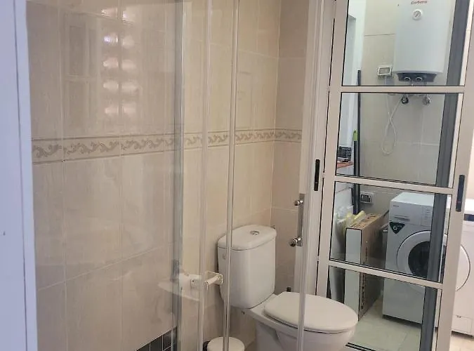 Funcional En Residencial Con Piscina En Inmejorable Ubicacion En Centro De La Isla * カレタ・デ・フステ