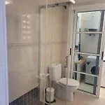 Funcional En Residencial Con Piscina En Inmejorable Ubicacion En Centro De La Isla * Caleta De Fuste