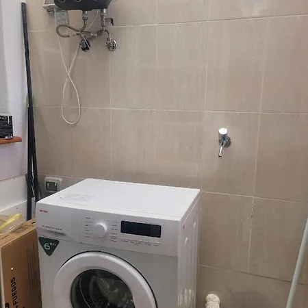 Funcional En Residencial Con Piscina En Inmejorable Ubicacion En Centro De La Isla * Caleta De Fuste